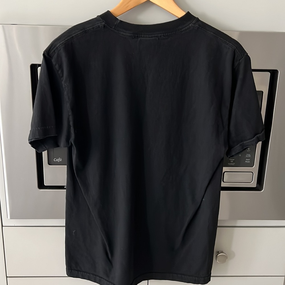 Primitive tshirt - Picture 2 of 2